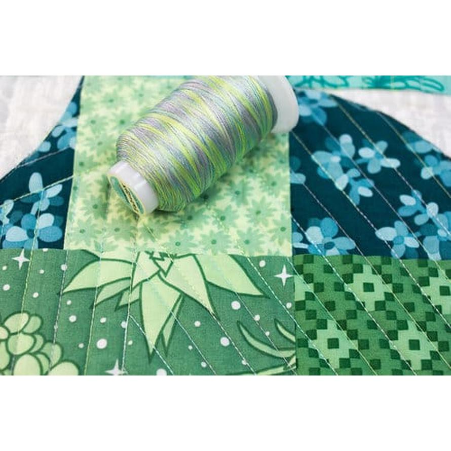 Thread - Fabulux Polyester - 40Wt - FB23 - Boo!