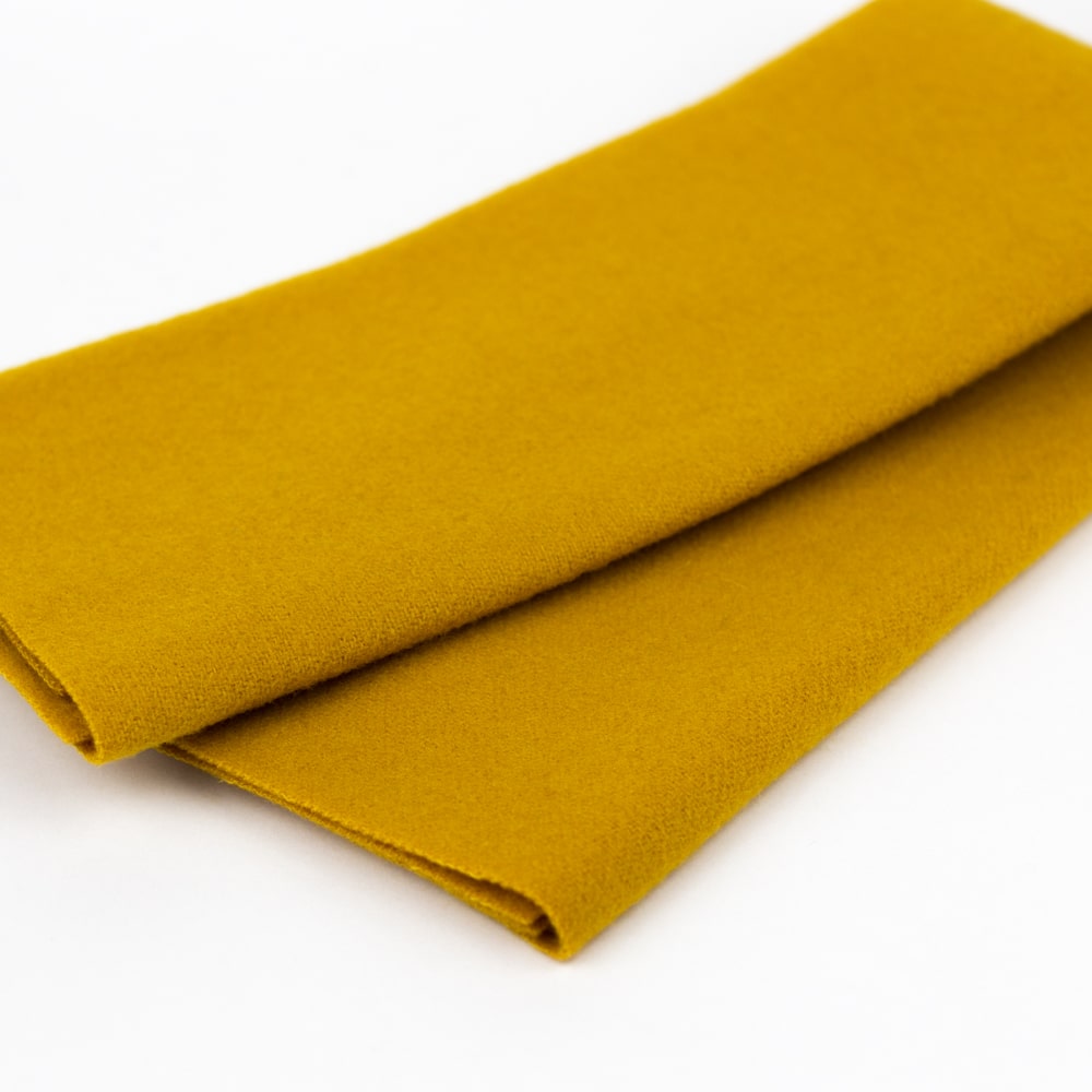 Sue Spargo Merino wool fabric LN35 Old Gold