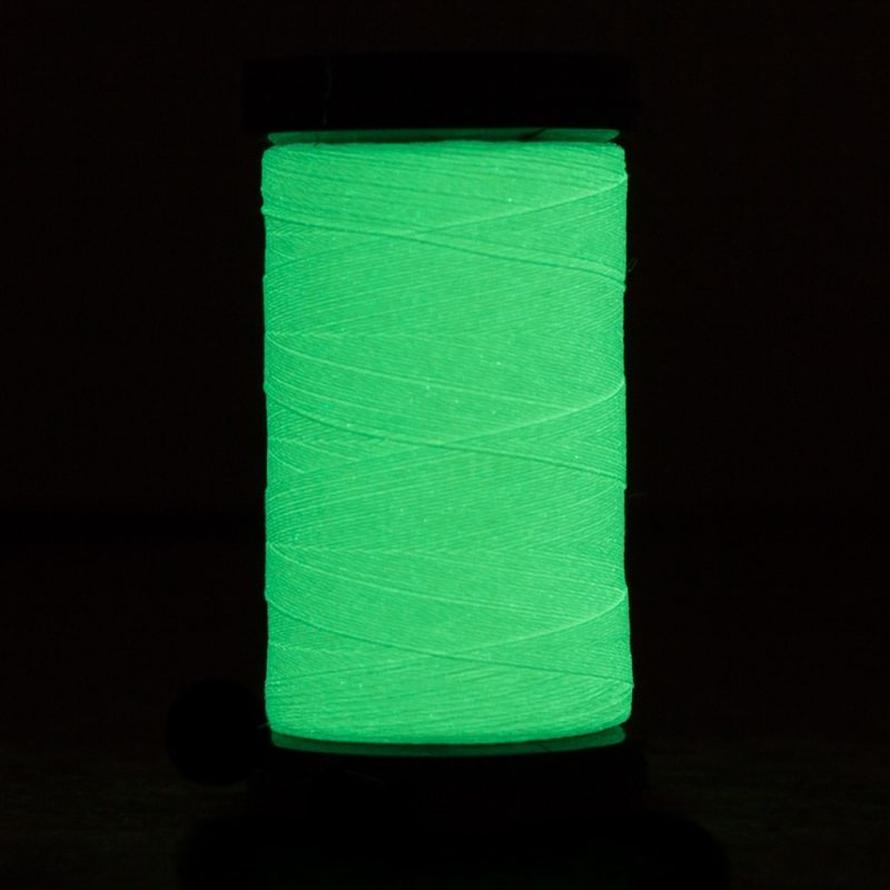 Thread - Ahrora Polyster - 40Wt - AR03 - Pastel Yellow - 183m/200yd