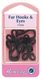 Hemline Fur Hooks & Eyes Black - 3 sets