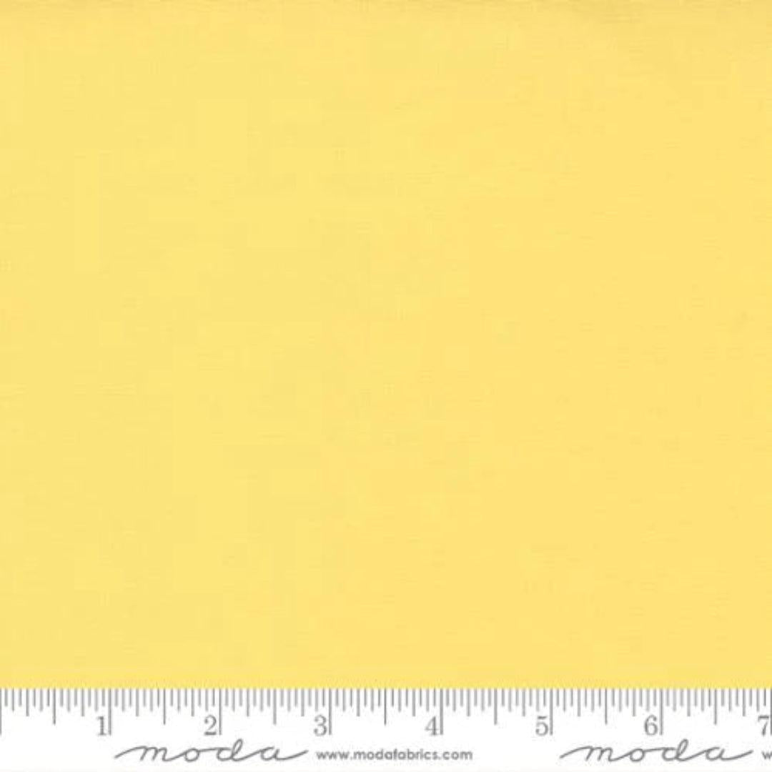 Bella Solids - Moda - M990023 - 30's Yellow 100% Cotton WOF 110cm-112cm