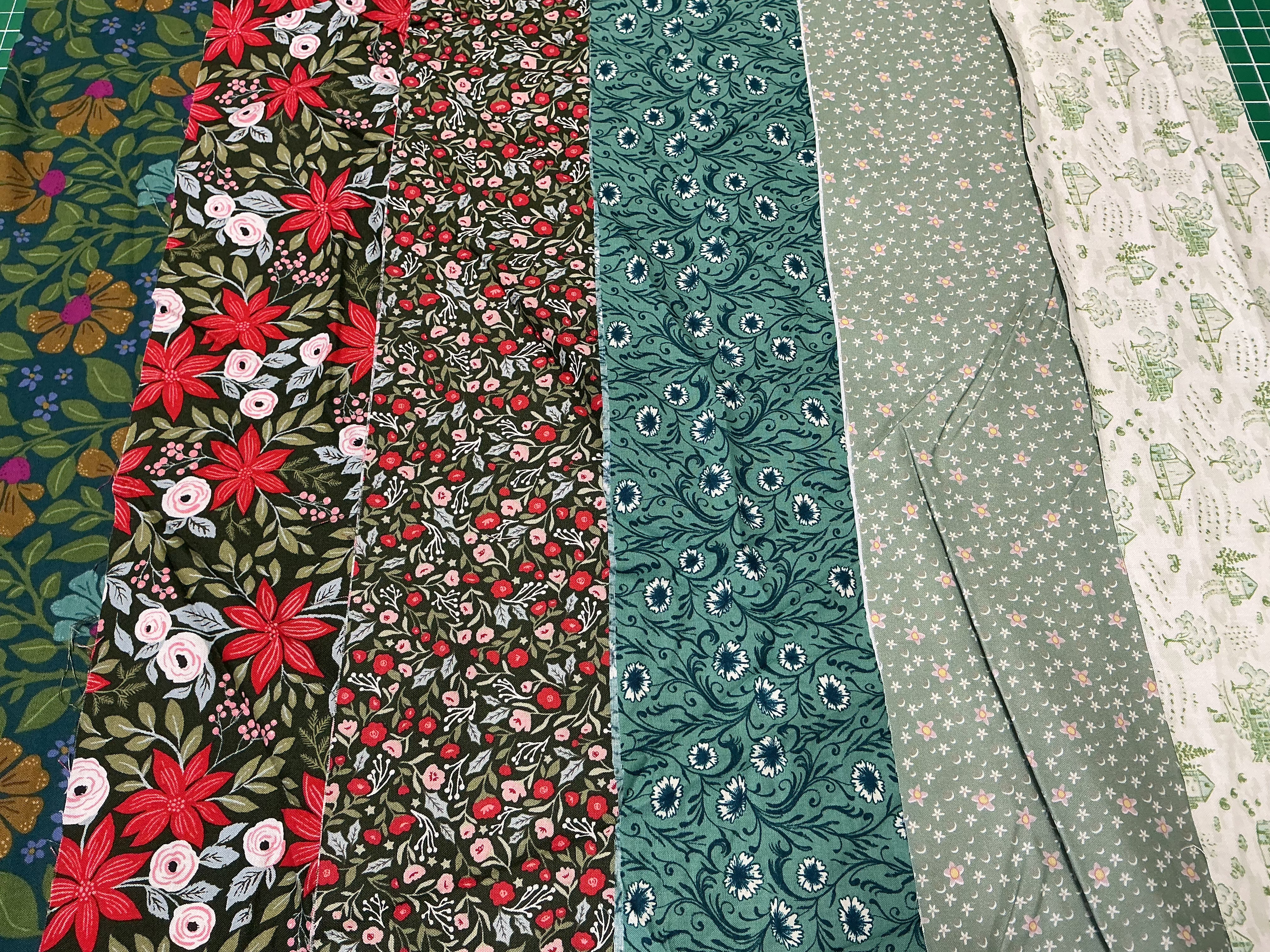Mixed Fabric Pack 10cm WOF – cotton fabric pre-cut bundle