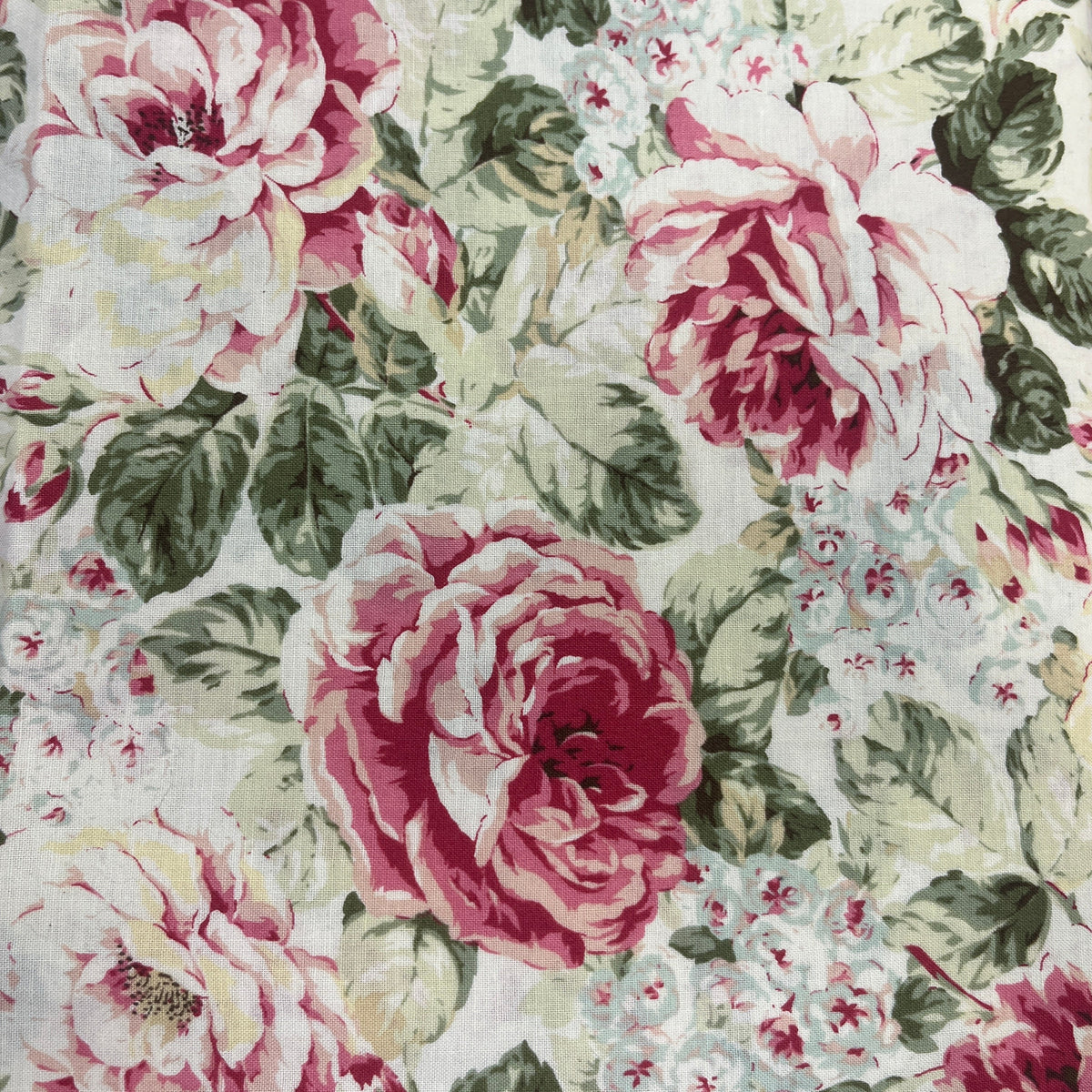 Quilt Gate RU2260-11 100% Cotton Fabric