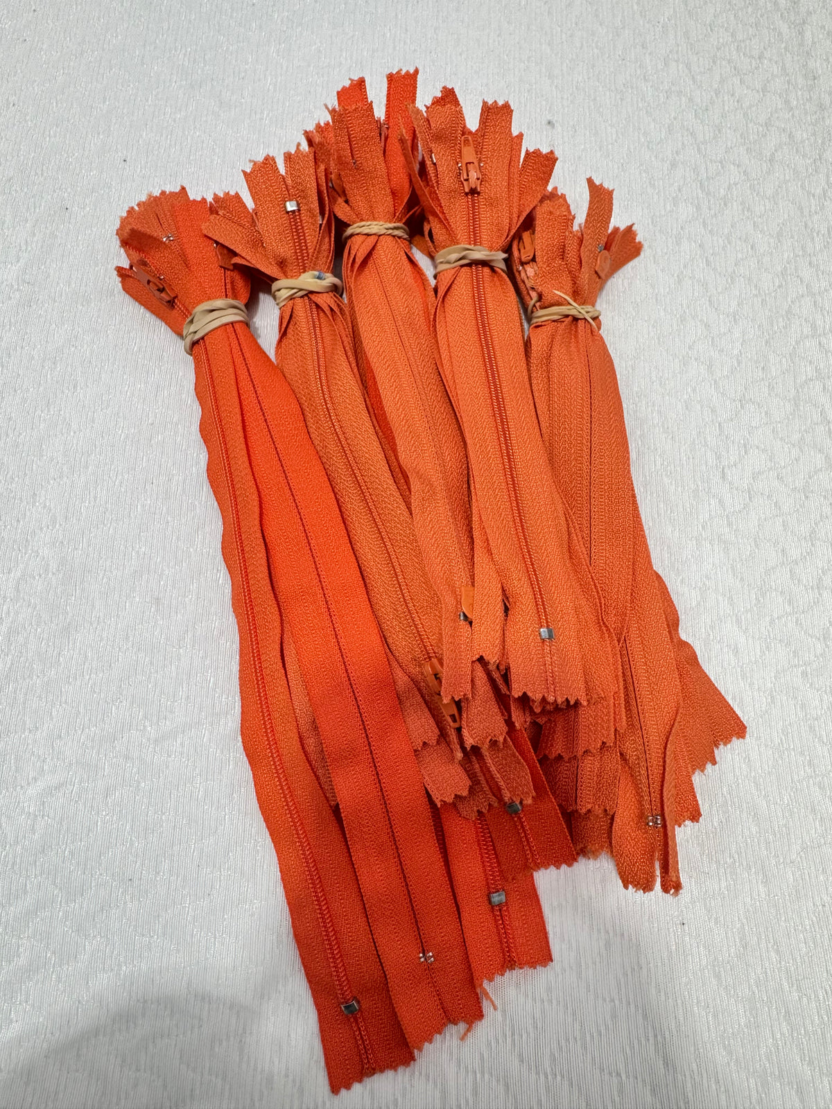 Zip Orange 18 cm