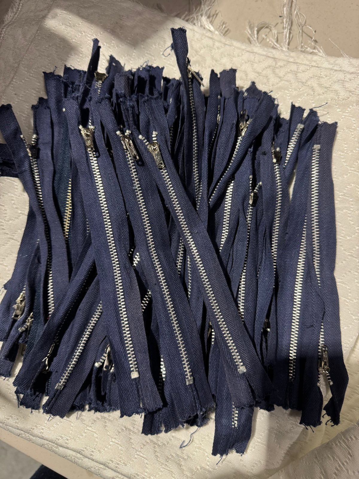 Zip Metal Dark Blue 16 cm