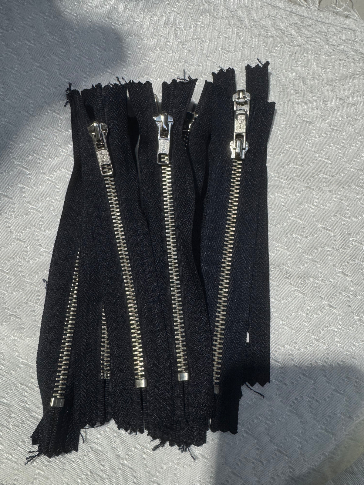 Zip Metal Black/Blue 15 cm