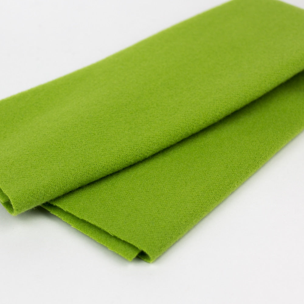 Sue Spargo Merino wool fabric LN13 Electric Lime