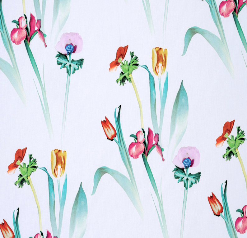 Liberty Tana Lawn™ Healing Floral 03633105B 136cm WOF