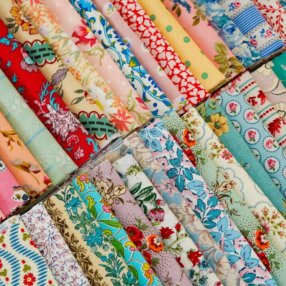 Portmeirion Quilt Pattern, Templates & Kit by Judy Newman Design A