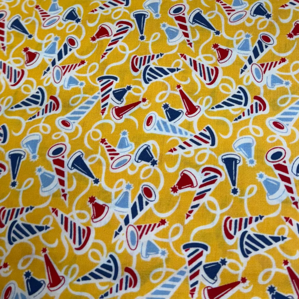 Robert Kaufman - The Three Bears Collection - Party Hats