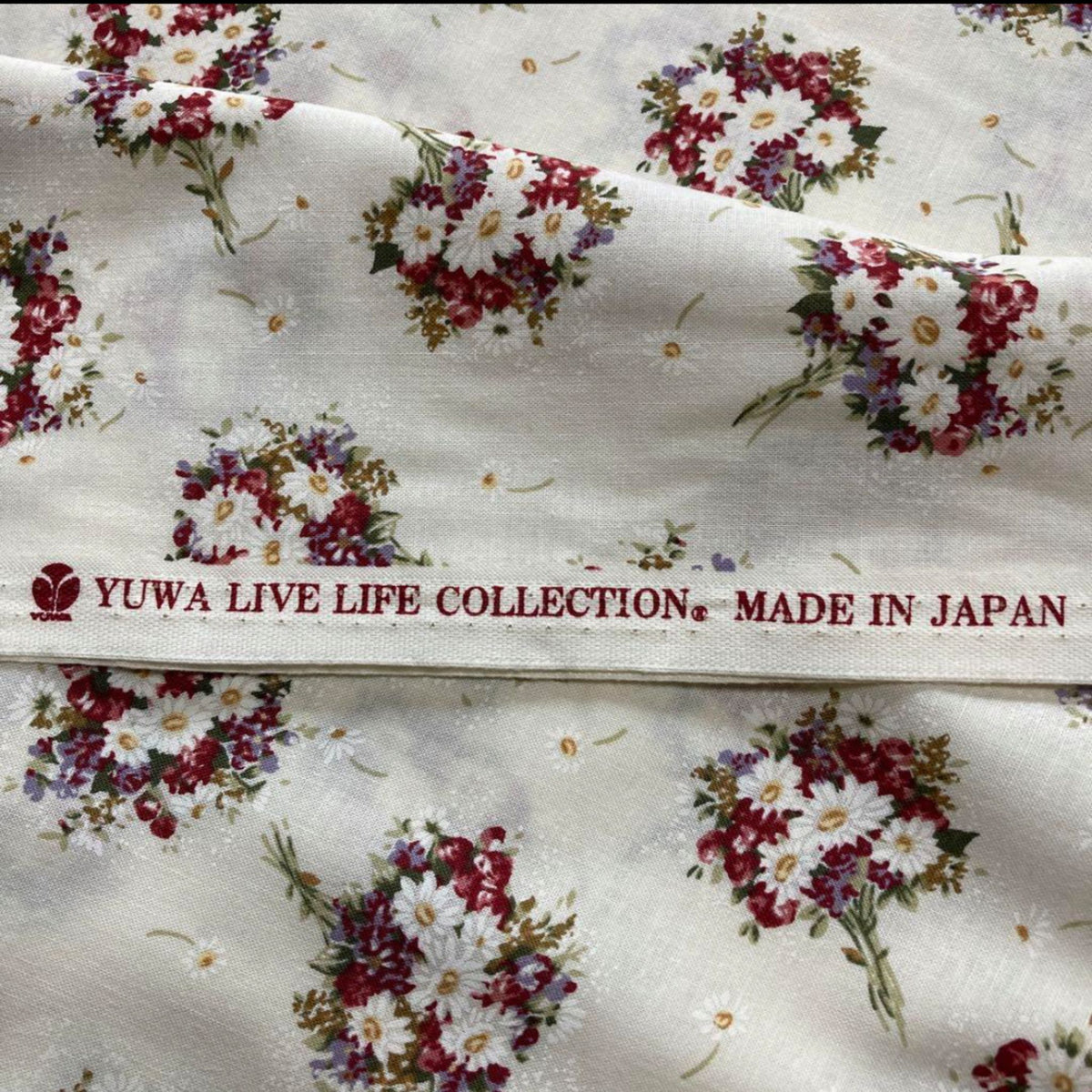 YUWA LIVE LIFE COLLECTION - BOQUET OF FLOWERS  [1350)