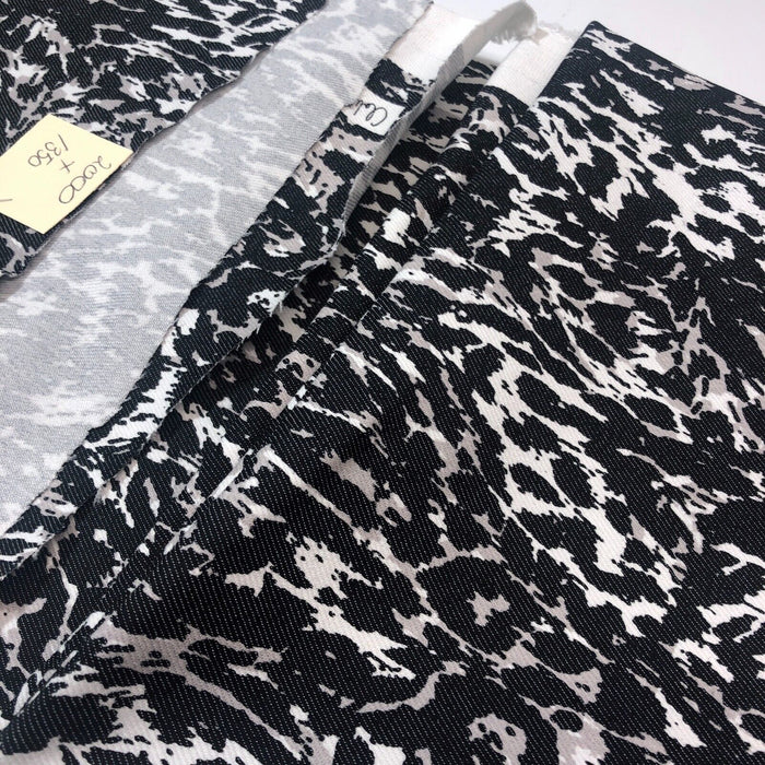 Black White Grey 2m x 1.35m Fabric Cotton Blend Stretch