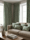 FESTIVE GREETINGS - SWILRING HOLLY - L01667432A - 100% LASENBY COTTON